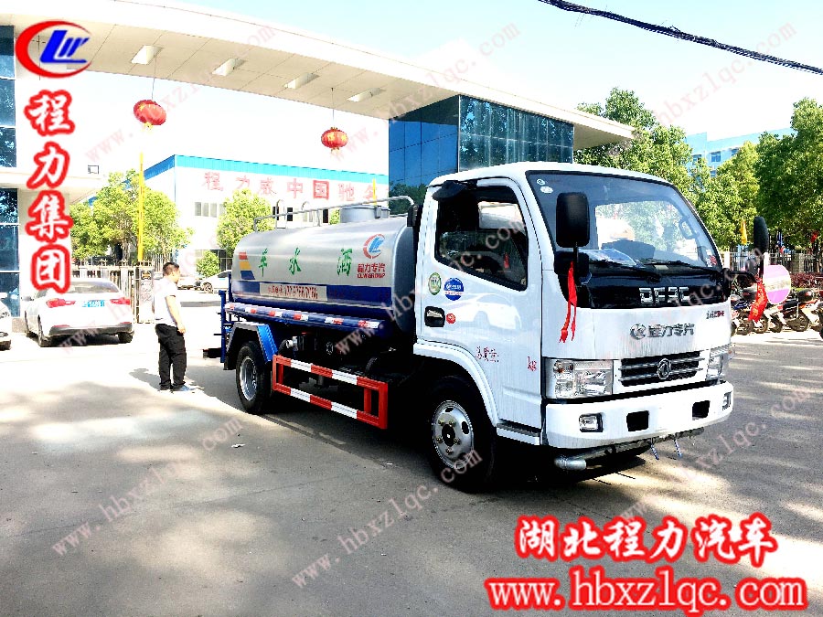 現在是灑水車旺季，大量備車抵不住購買熱浪