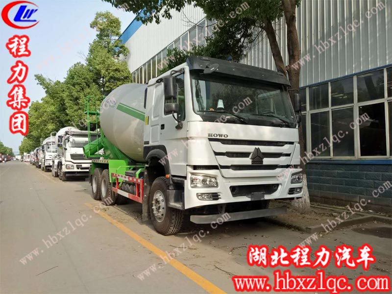做工程哪能沒有混凝土攪拌車？湖北程力集團(tuán)帶您全面了解攪拌車！