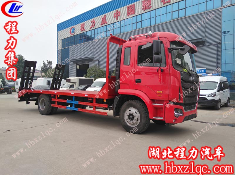 湖北程力專用汽車有限公司江淮K5平板車運輸車品質(zhì)成就經(jīng)典！