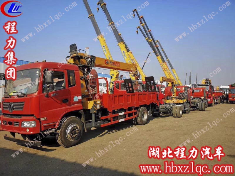 程力小編來科普下怎樣正確維護(hù)好隨車吊液壓泵供油系統(tǒng)呢？