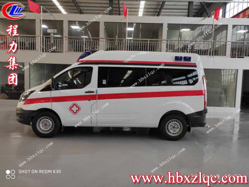 湖北程力福特V362監(jiān)護(hù)型救護(hù)車，助力貴州遵義白衣戰(zhàn)士一臂之力
