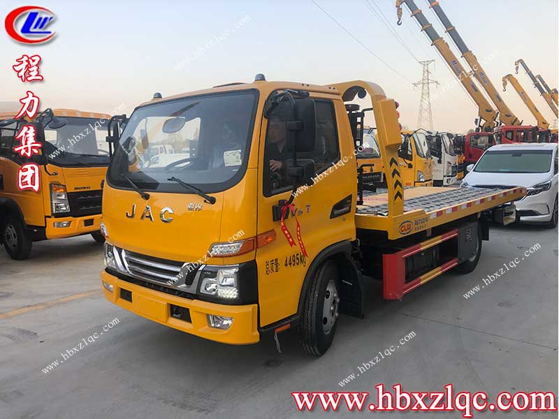 河南客戶舉家來買清障車，貨比三家最終認(rèn)定湖北程力集團(tuán)